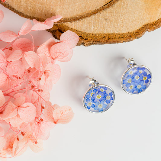 Circular Forget-Me-Not Studs